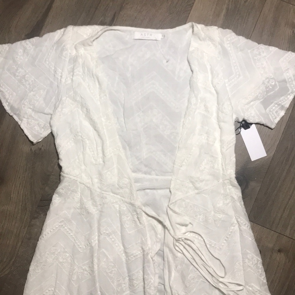 White lace long kimono/ cardigan - Picture 2 of 5